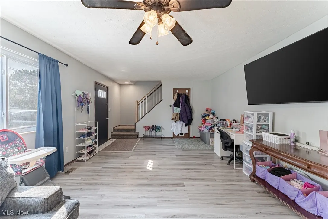 208 Parkway Drive, Eastlake, Ohio 44095,MLS Now Listing ID