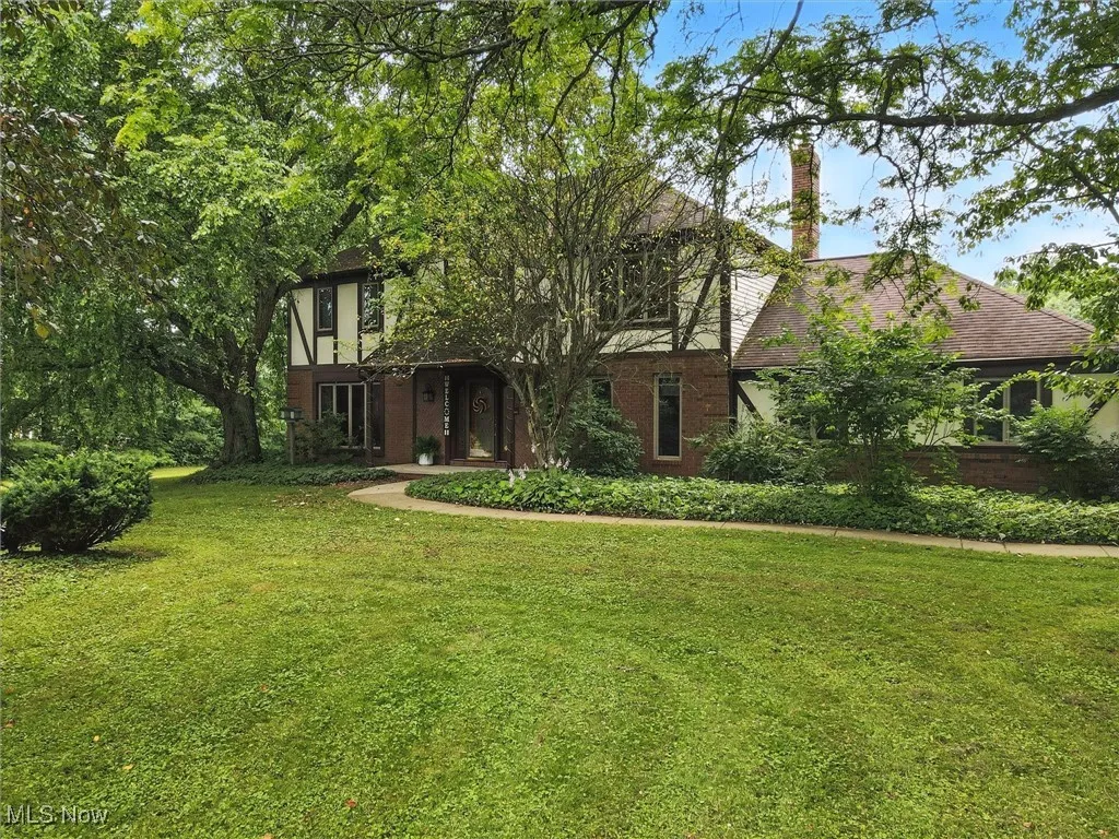 19070 Ridgeview Trail, Chagrin Falls, Ohio,MLS Now Listing ID