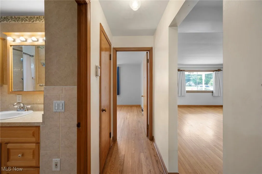 3016 Clague Road, North Olmsted, Ohio,MLS Now Listing ID