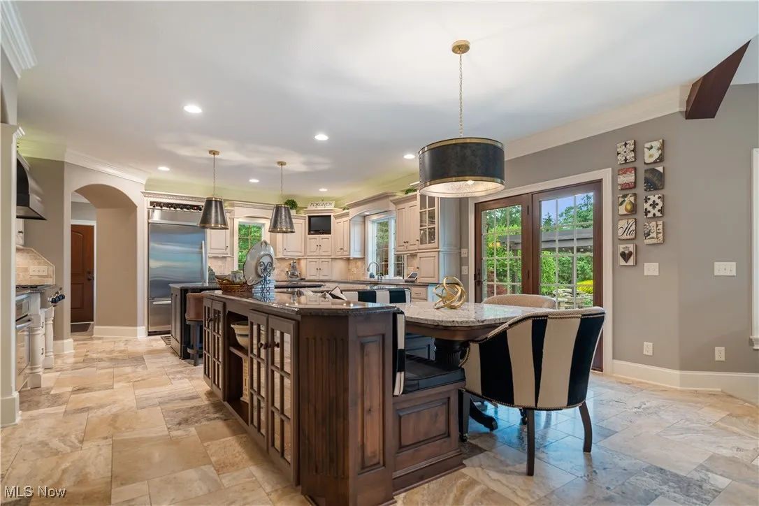More unique seating in the kitchen.