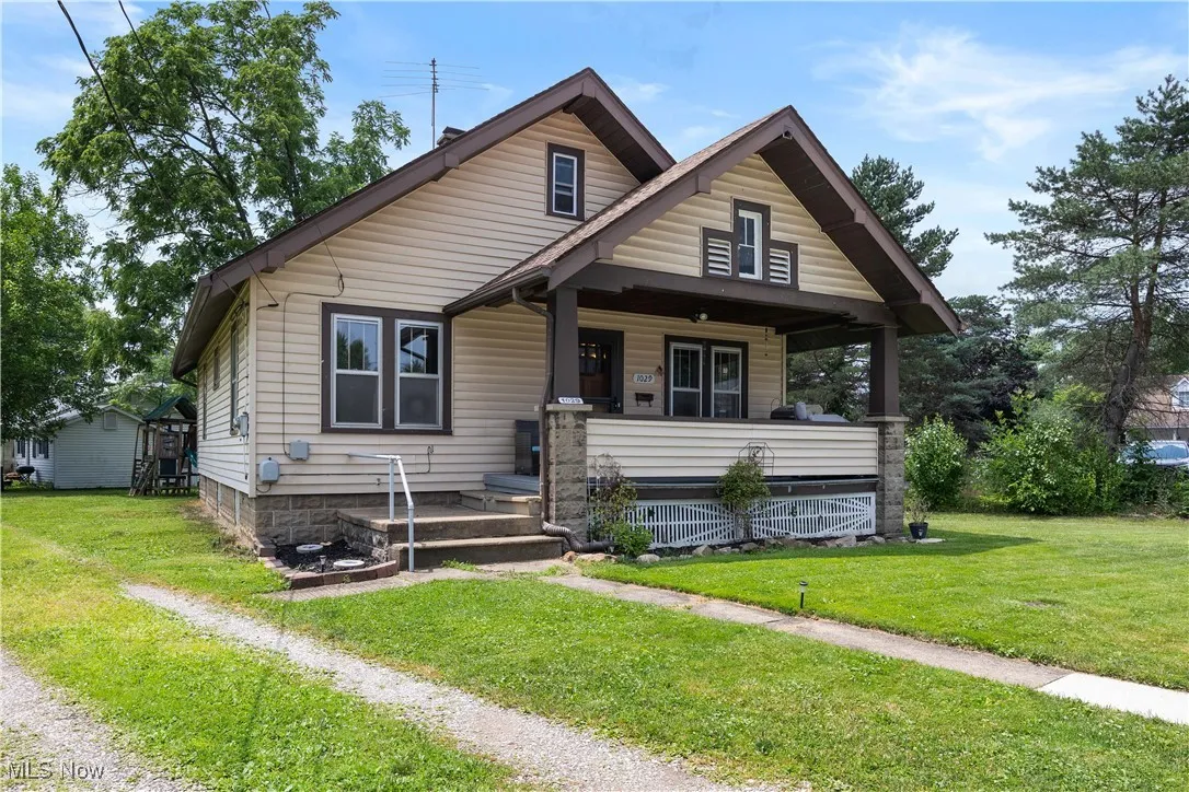 1029 S Main Street, Grafton, Ohio,MLS Now Listing ID