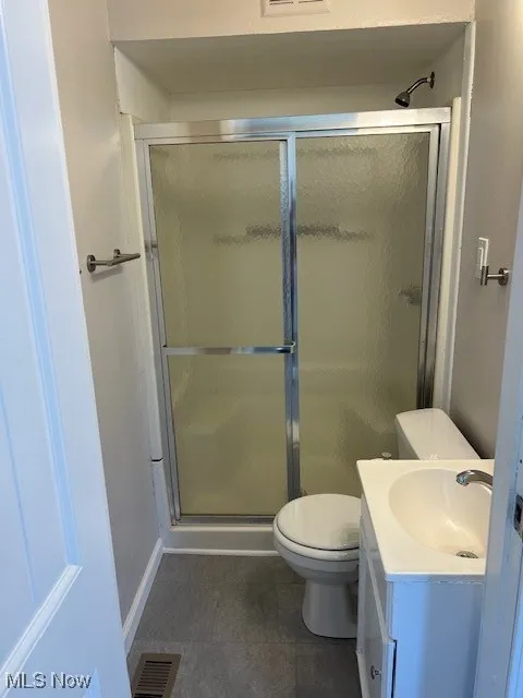 Main floor bathroom off Kitchen