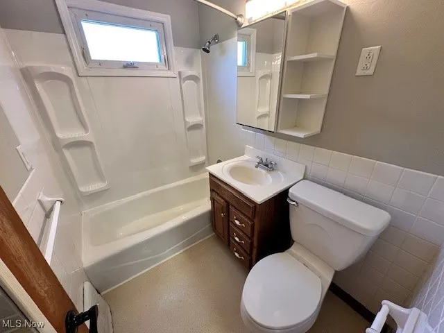 5140 Robinhood Drive, Willoughby, Ohio,MLS Now Listing ID