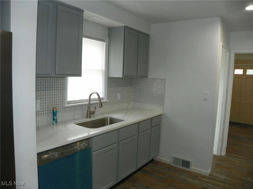 8314 Oxford Drive, Parma, Ohio,MLS Now Listing ID