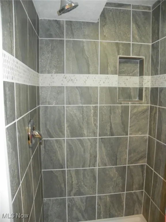 8314 Oxford Drive, Parma, Ohio,MLS Now Listing ID