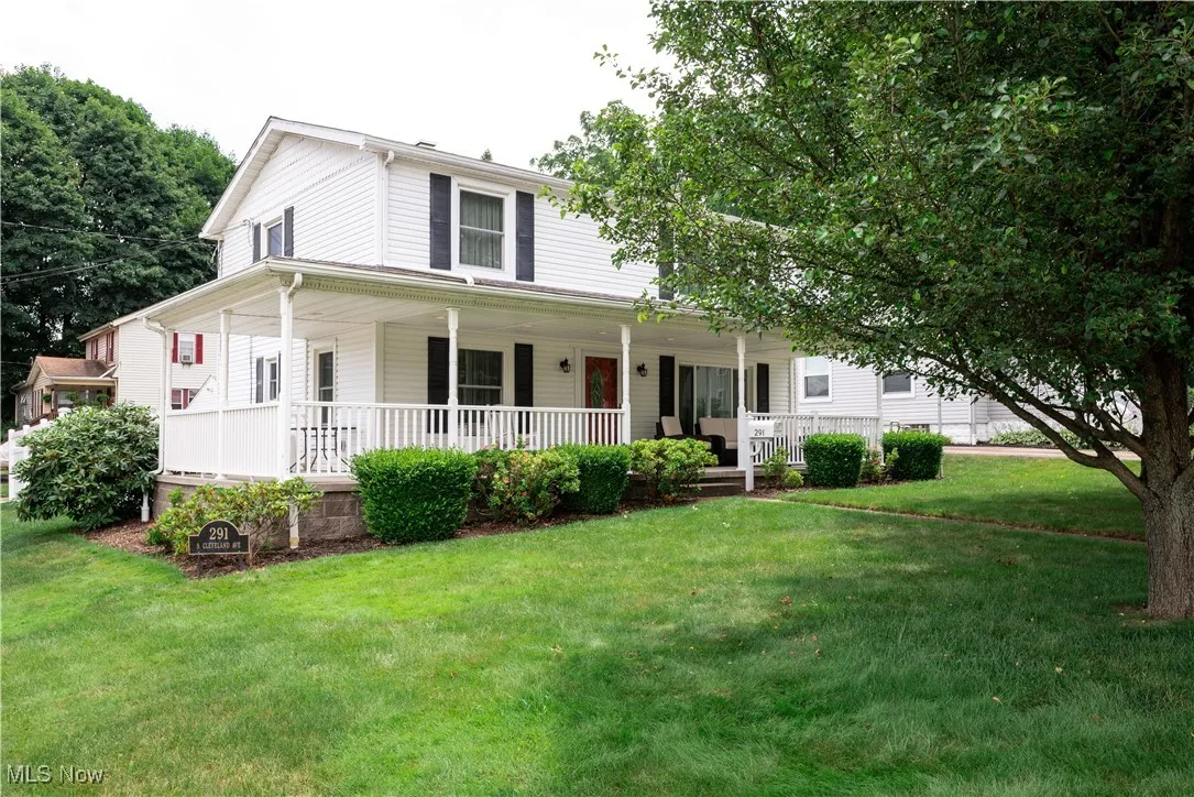 View of front of house featuring porch