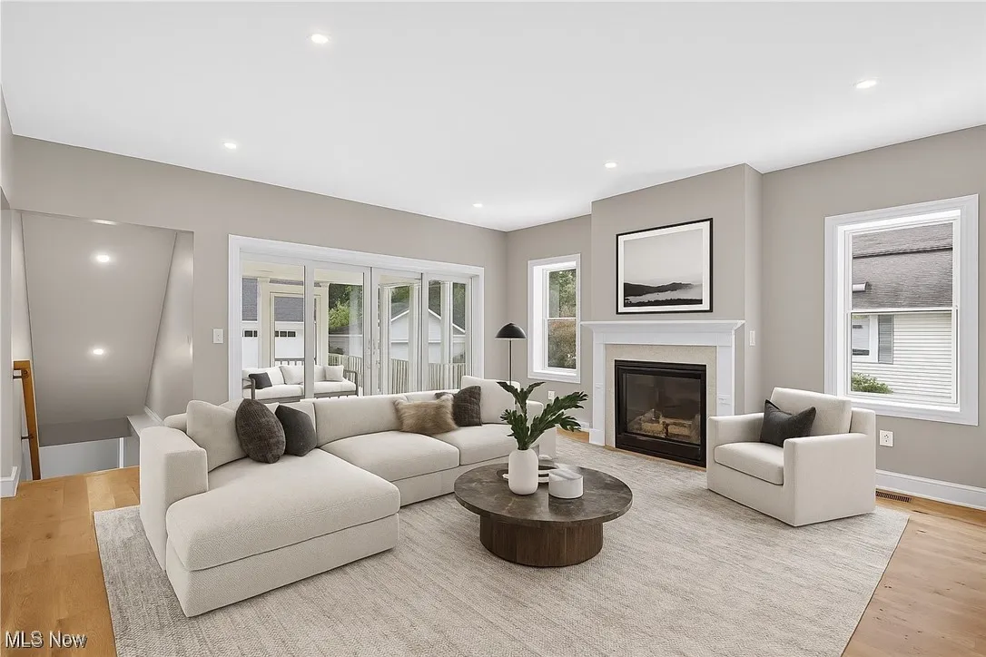 Great Room (Virtual Staging)