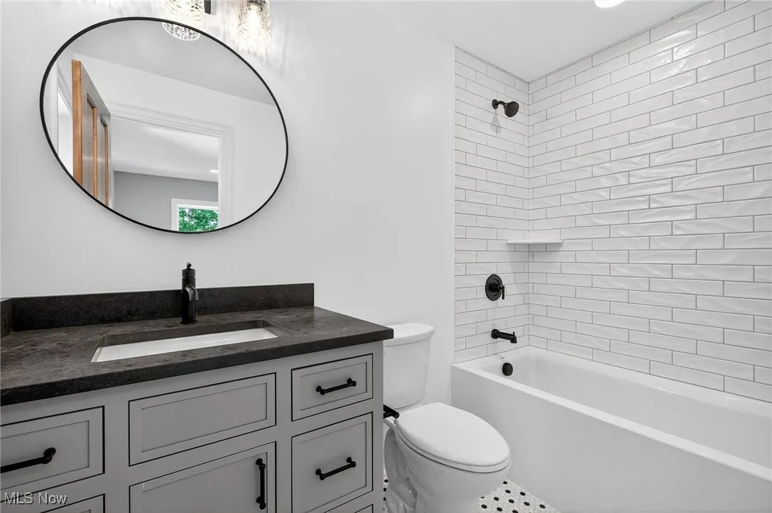 81 Hall Street, Chagrin Falls, Ohio 44022,MLS Now Listing ID