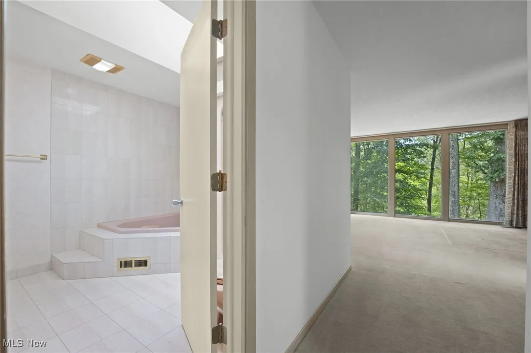 9193 Meadow Lane, Brecksville, Ohio,MLS Now Listing ID