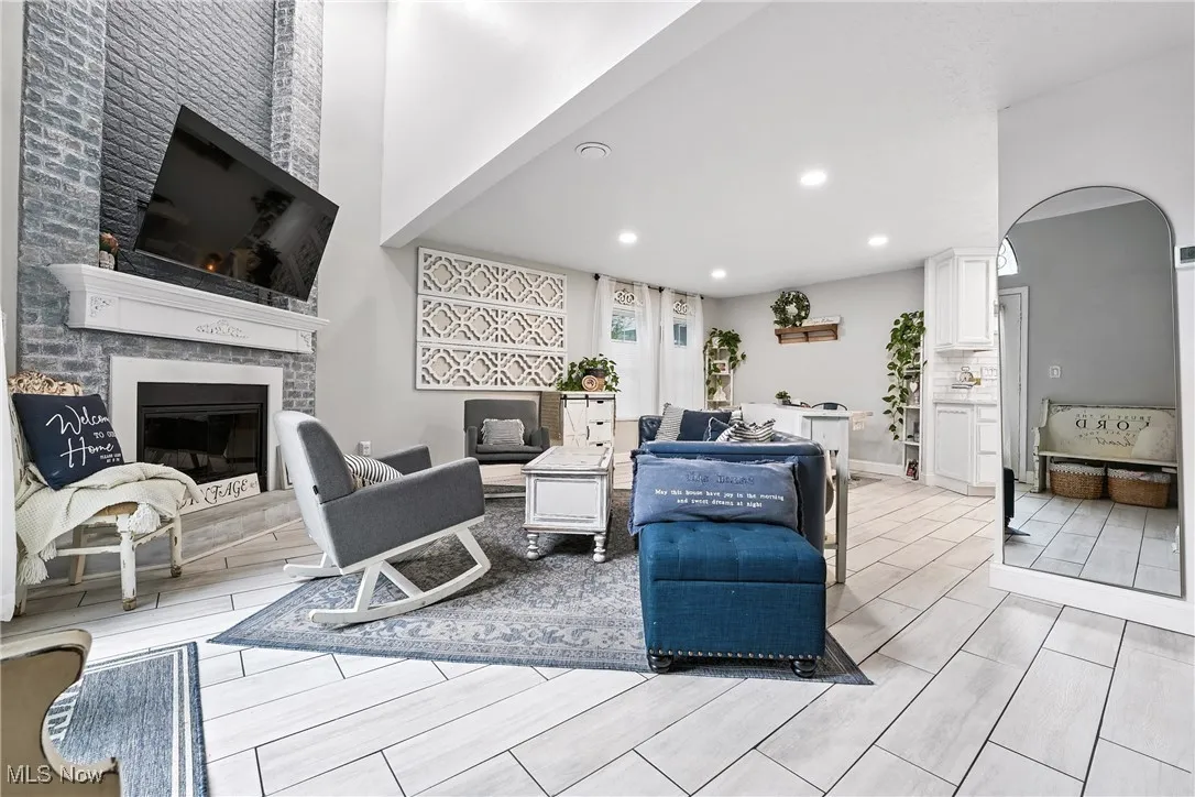 1293 Redtail Hawk Drive # 4, Boardman, Ohio,MLS Now Listing ID