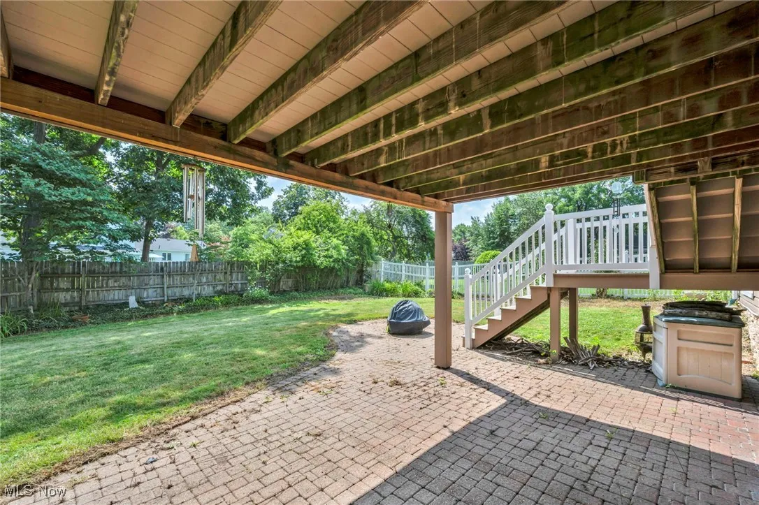 Covered Patio with Raised deck