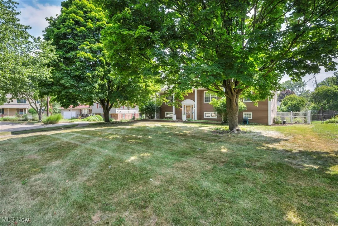 959 Sandy Lane, Medina, Ohio,MLS Now Listing ID