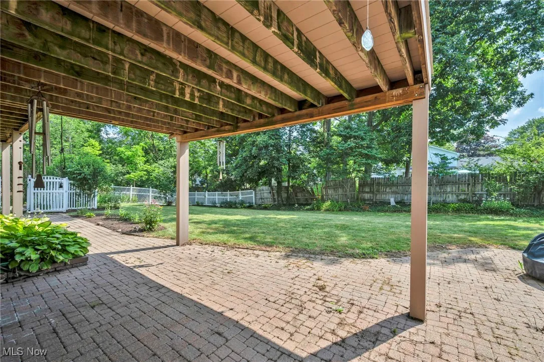 Covered Patio with Raised deck
