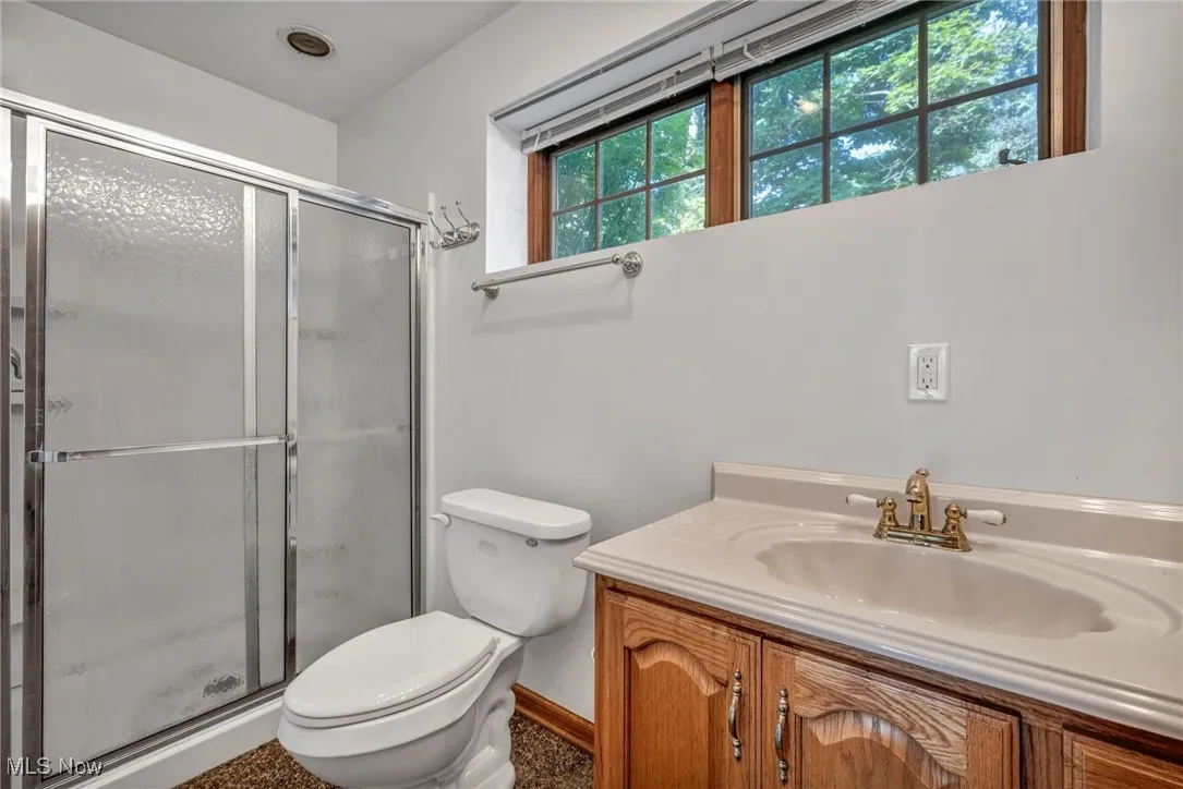 Bathroom 3 (downstairs)