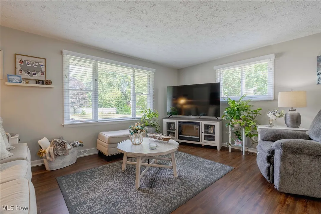 7255 Starcliff Avenue, North Canton, Ohio,MLS Now Listing ID