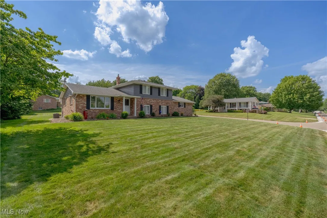 7255 Starcliff Avenue, North Canton, Ohio,MLS Now Listing ID