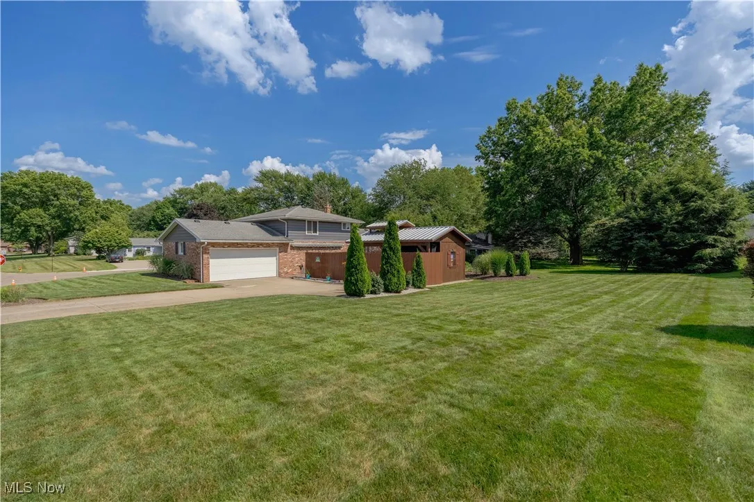 7255 Starcliff Avenue, North Canton, Ohio,MLS Now Listing ID
