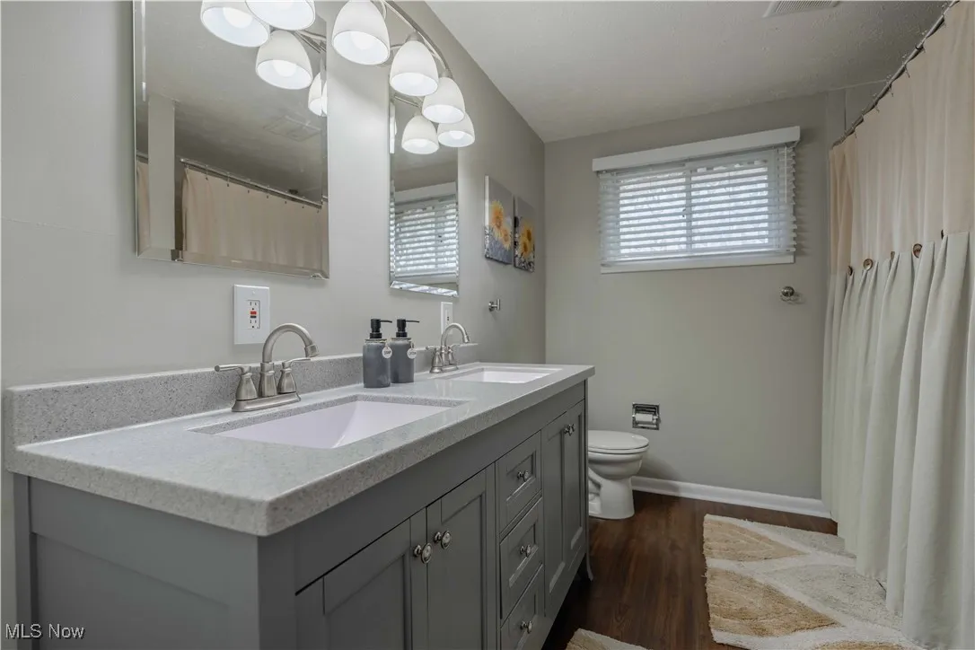 Bathroom on Upper Level