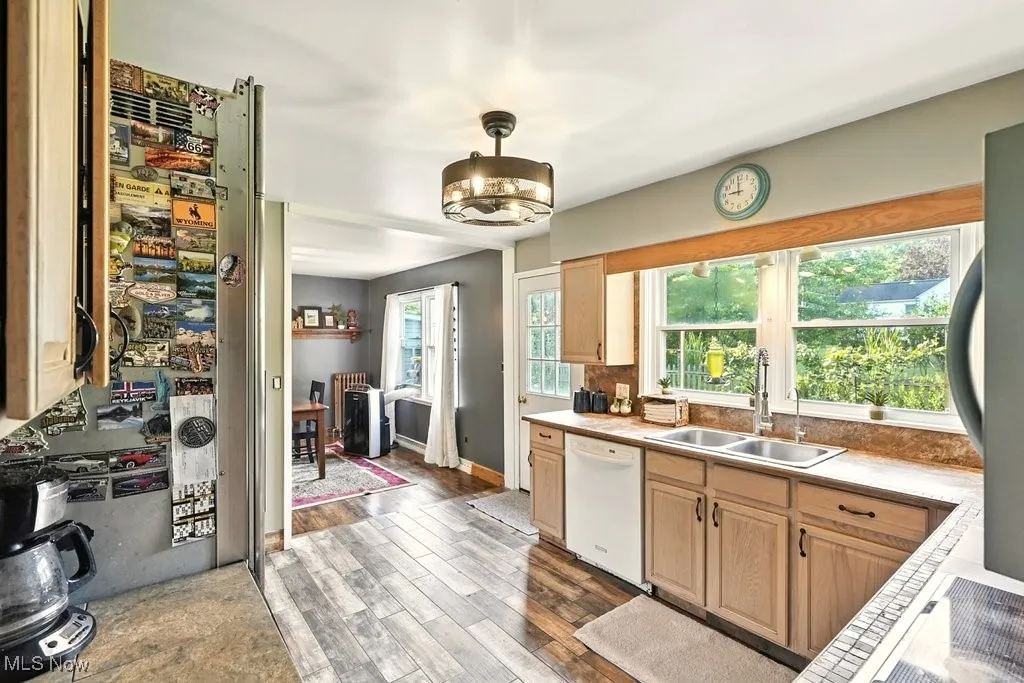 Kitchen with Stainless Steel Appliances and Tile Counter