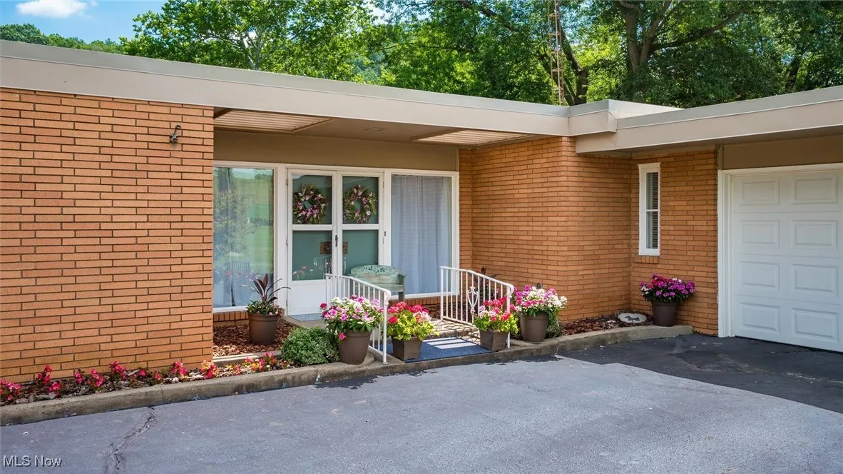 4920 W Shore Drive, Zanesville, Ohio,MLS Now Listing ID