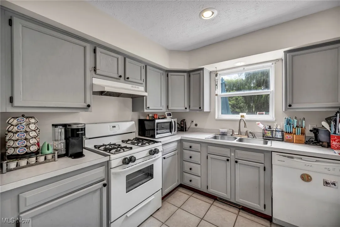 547 Greenside Drive, Painesville, Ohio 44077,MLS Now Listing ID