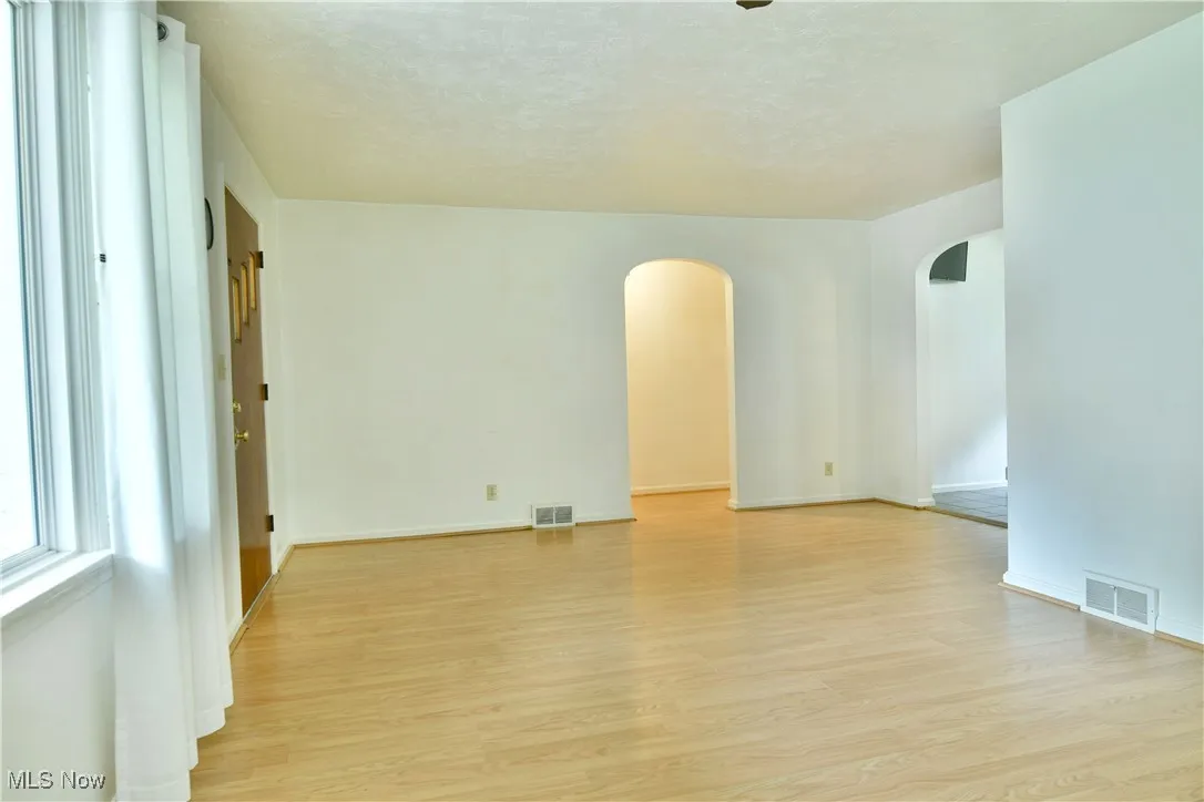 131 Euclid Boulevard, Youngstown, Ohio,MLS Now Listing ID