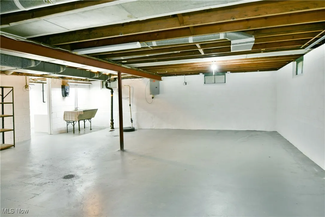 131 Euclid Boulevard, Youngstown, Ohio,MLS Now Listing ID