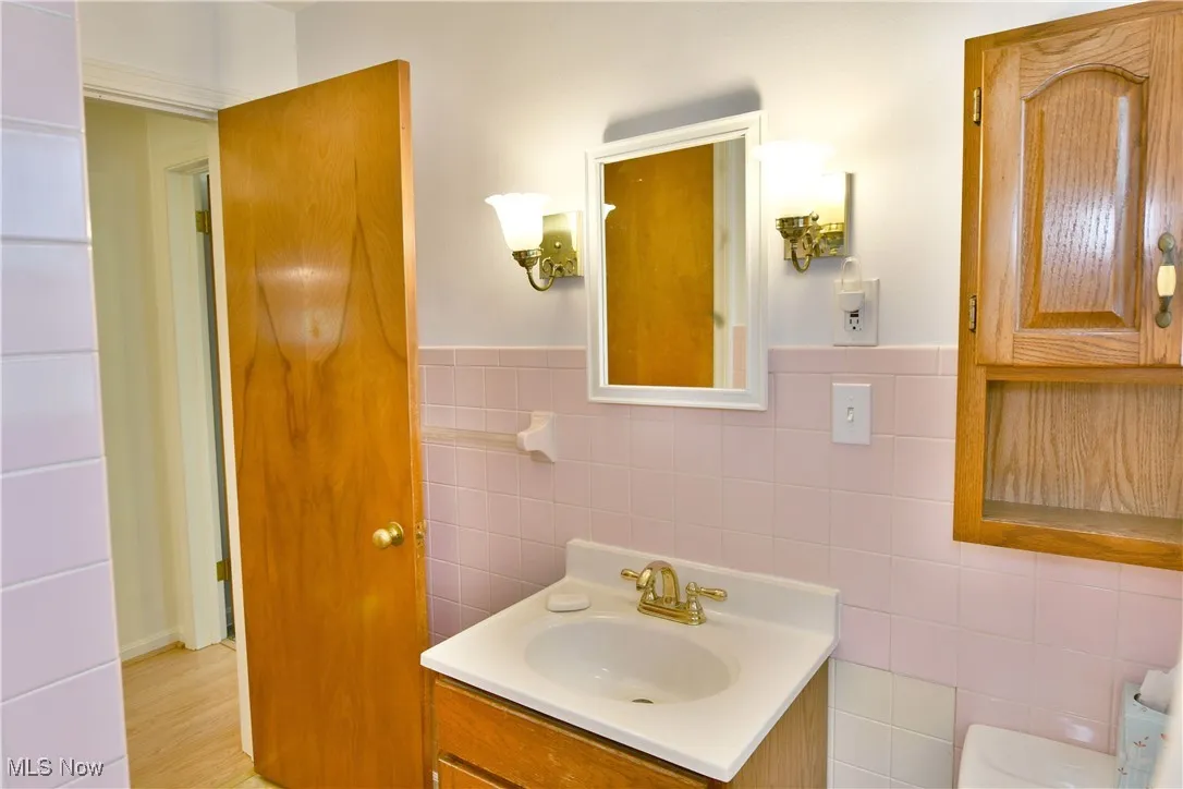 131 Euclid Boulevard, Youngstown, Ohio,MLS Now Listing ID