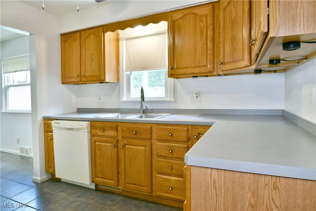 131 Euclid Boulevard, Youngstown, Ohio,MLS Now Listing ID