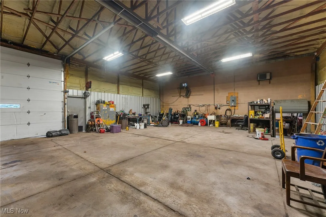 5987 Youngstown Hubbard Road, Hubbard, Ohio,MLS Now Listing ID