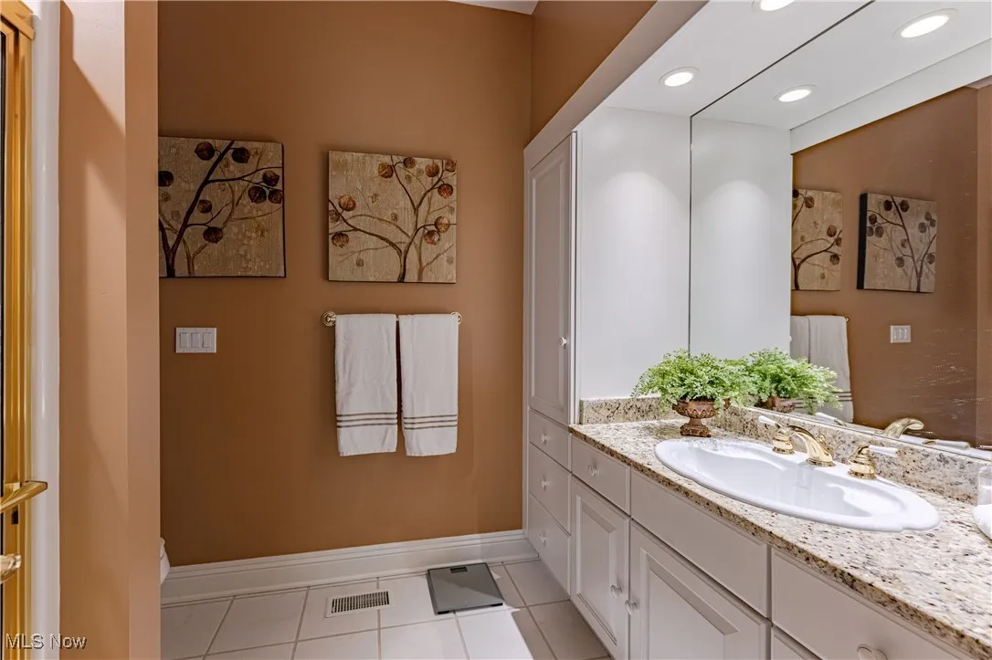 Additional Suite-Bathroom