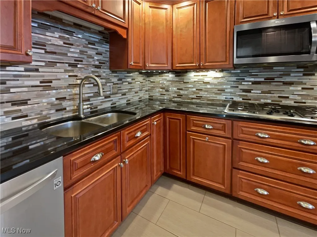 6305 Christman Drive, North Olmsted, Ohio,MLS Now Listing ID