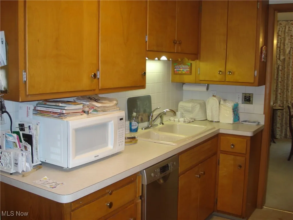 2466 N Taylor Road, Cleveland Heights, Ohio,MLS Now Listing ID