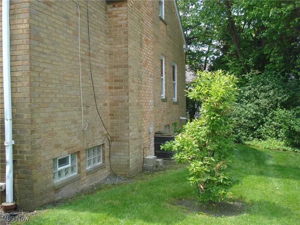 2466 N Taylor Road, Cleveland Heights, Ohio,MLS Now Listing ID