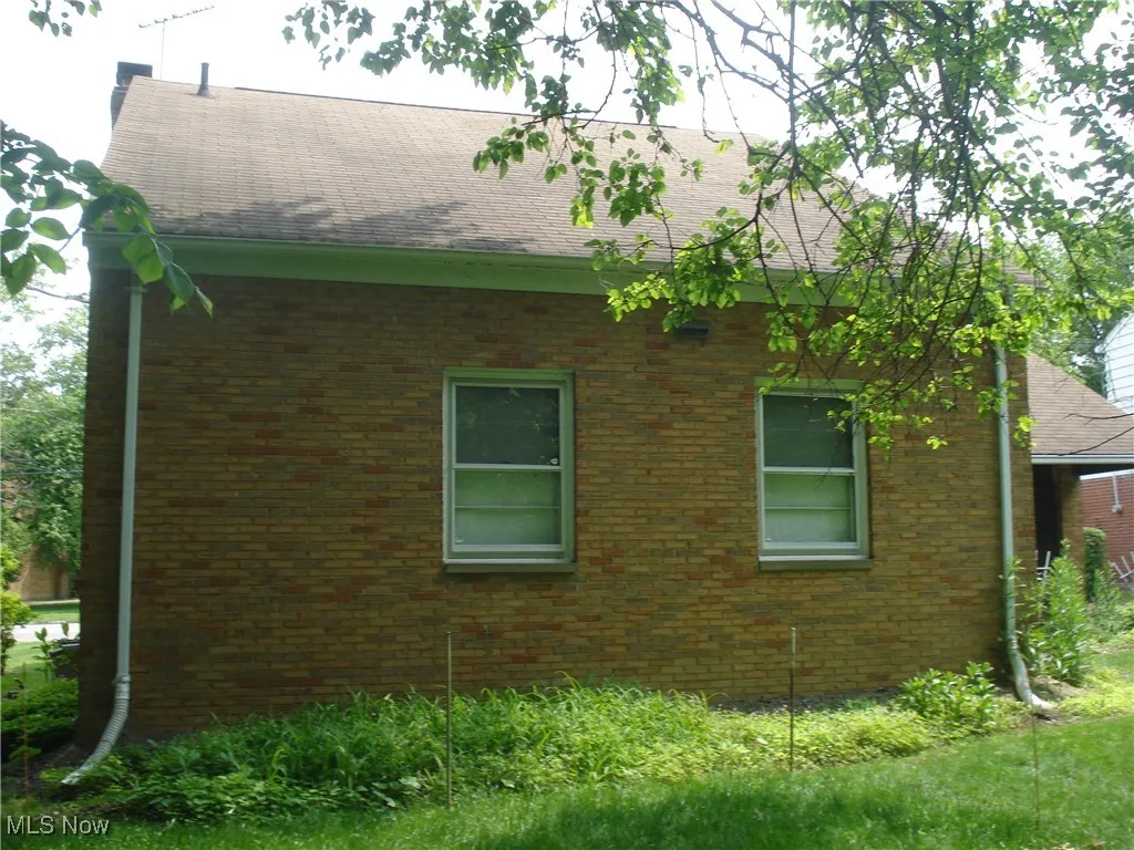 2466 N Taylor Road, Cleveland Heights, Ohio,MLS Now Listing ID