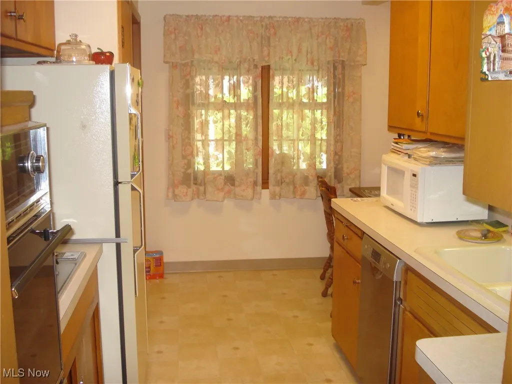 2466 N Taylor Road, Cleveland Heights, Ohio,MLS Now Listing ID