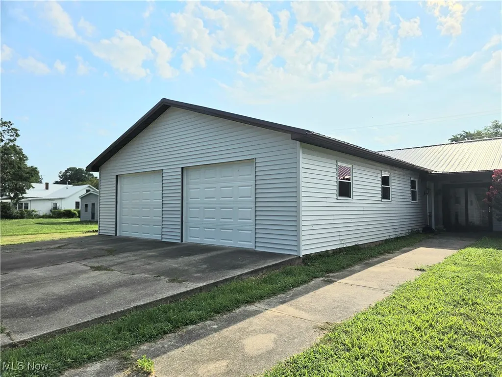 View of detaattached  garage