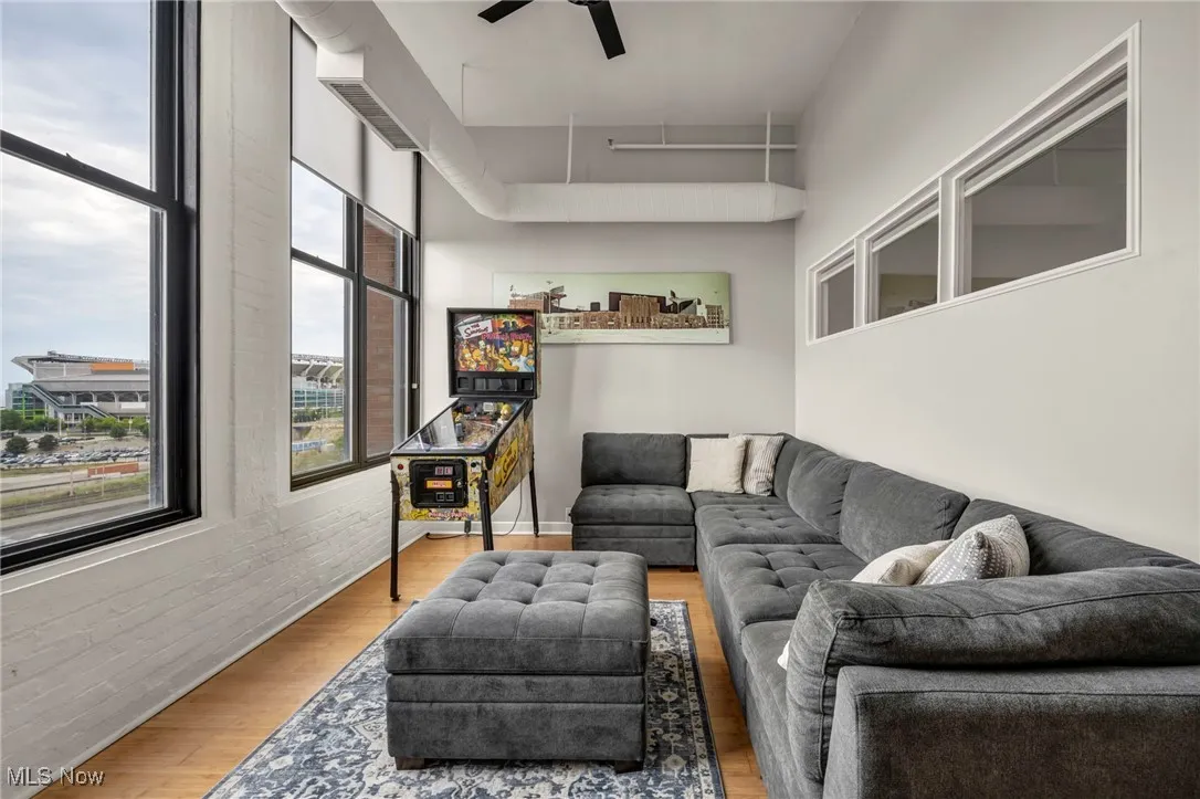 1133 W 9th Street # 412, Cleveland, Ohio,MLS Now Listing ID