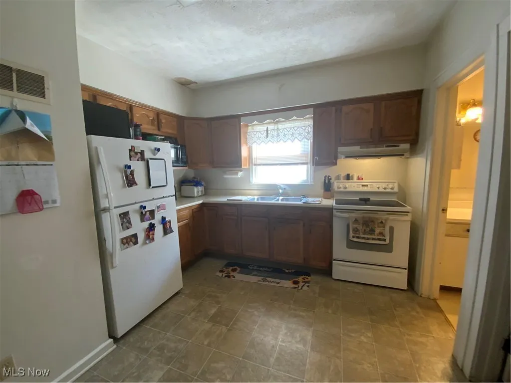 Downstairs unit