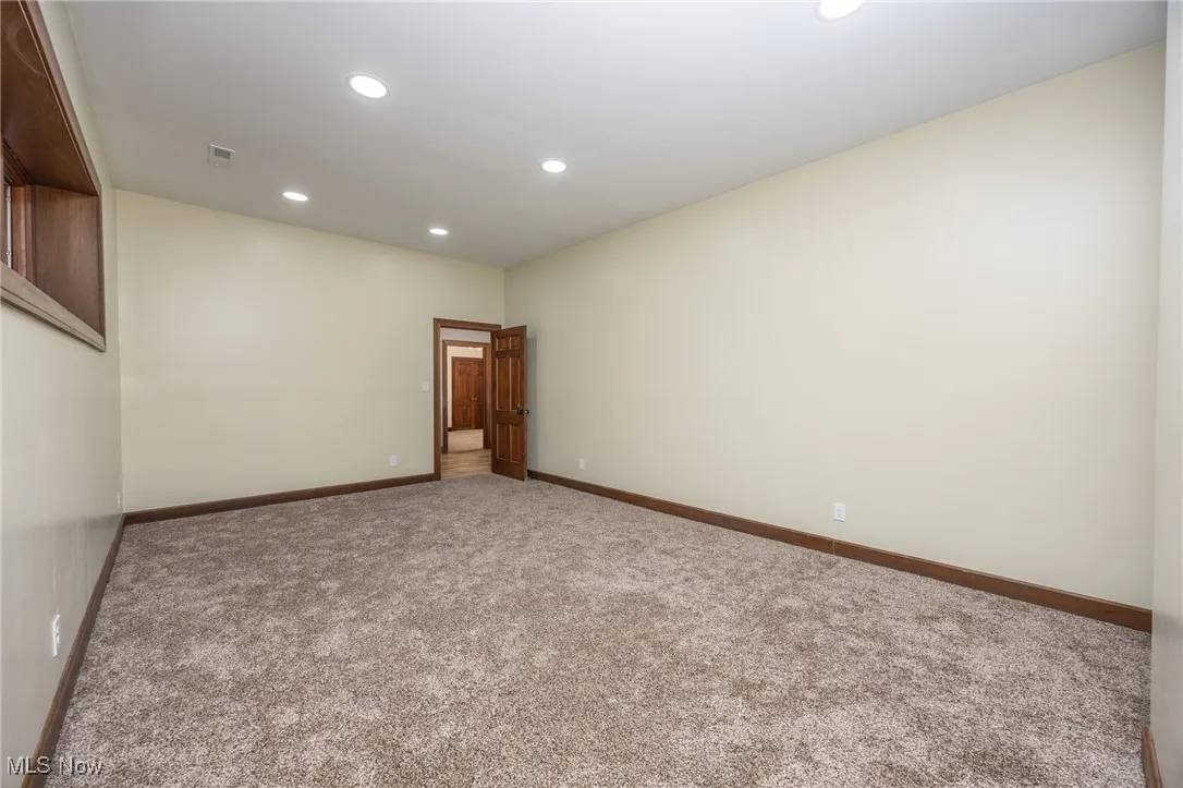 1096 Colegate Drive, Marietta, Ohio,MLS Now Listing ID