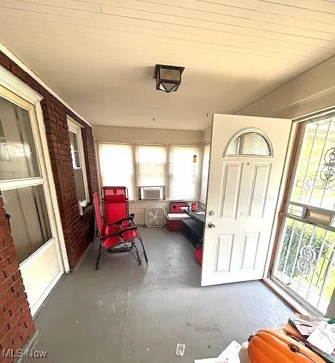 Sunroom / solarium with healthy amount of natural light