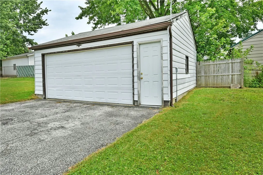 33 Mc Donald Avenue, Niles, Ohio,MLS Now Listing ID