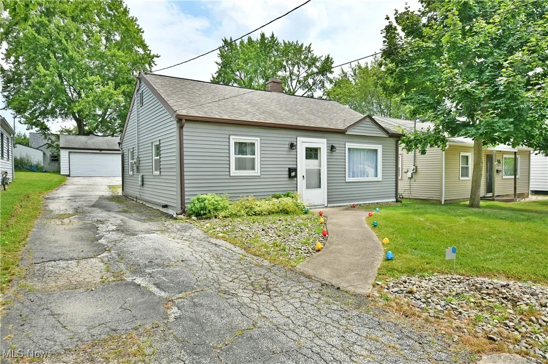33 Mc Donald Avenue, Niles, Ohio,MLS Now Listing ID