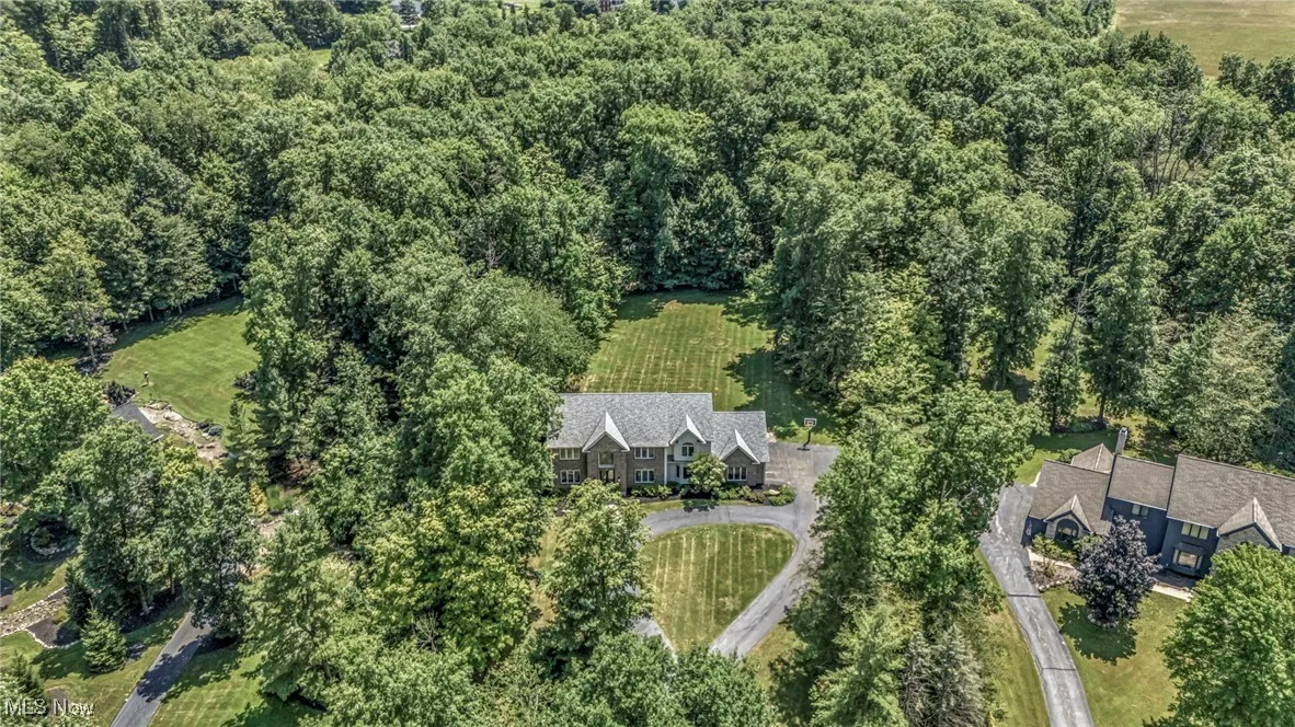 103 Champion Lane, Chagrin Falls, Ohio,MLS Now Listing ID