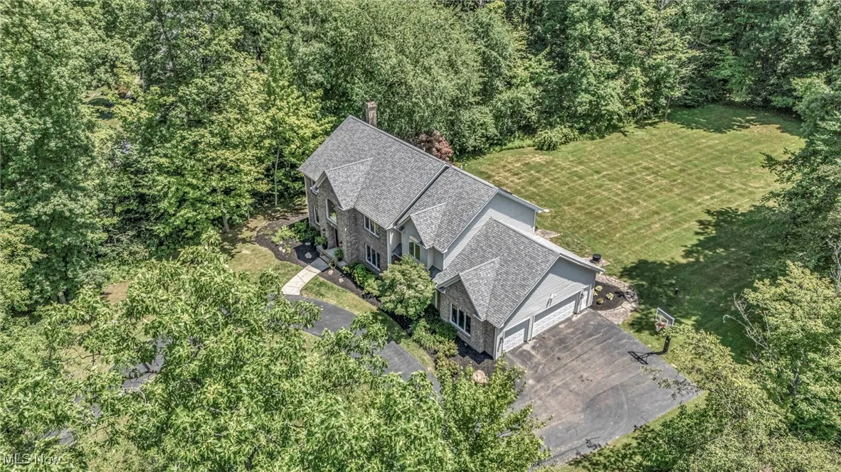 103 Champion Lane, Chagrin Falls, Ohio,MLS Now Listing ID