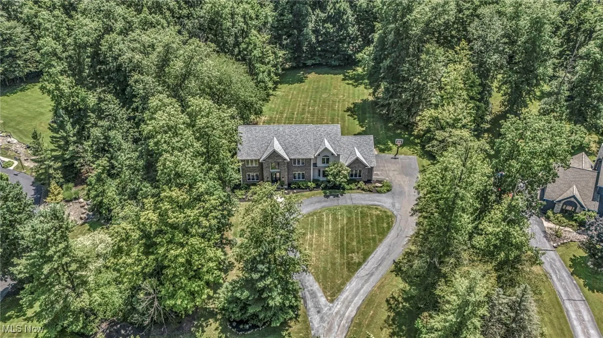 103 Champion Lane, Chagrin Falls, Ohio,MLS Now Listing ID