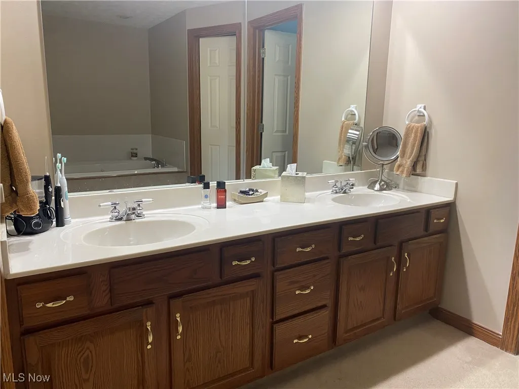 2785 Chalford Circle, North Canton, Ohio,MLS Now Listing ID