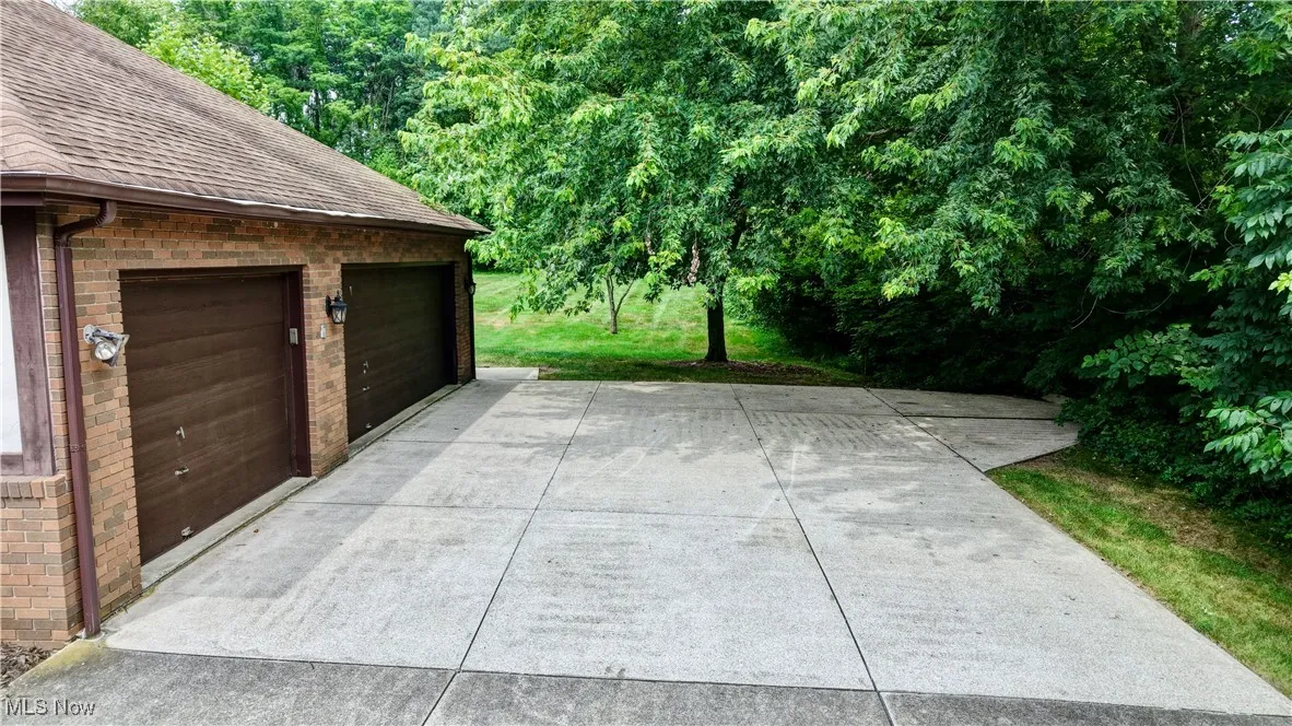2481 Parkridge Drive, Hinckley, Ohio,MLS Now Listing ID