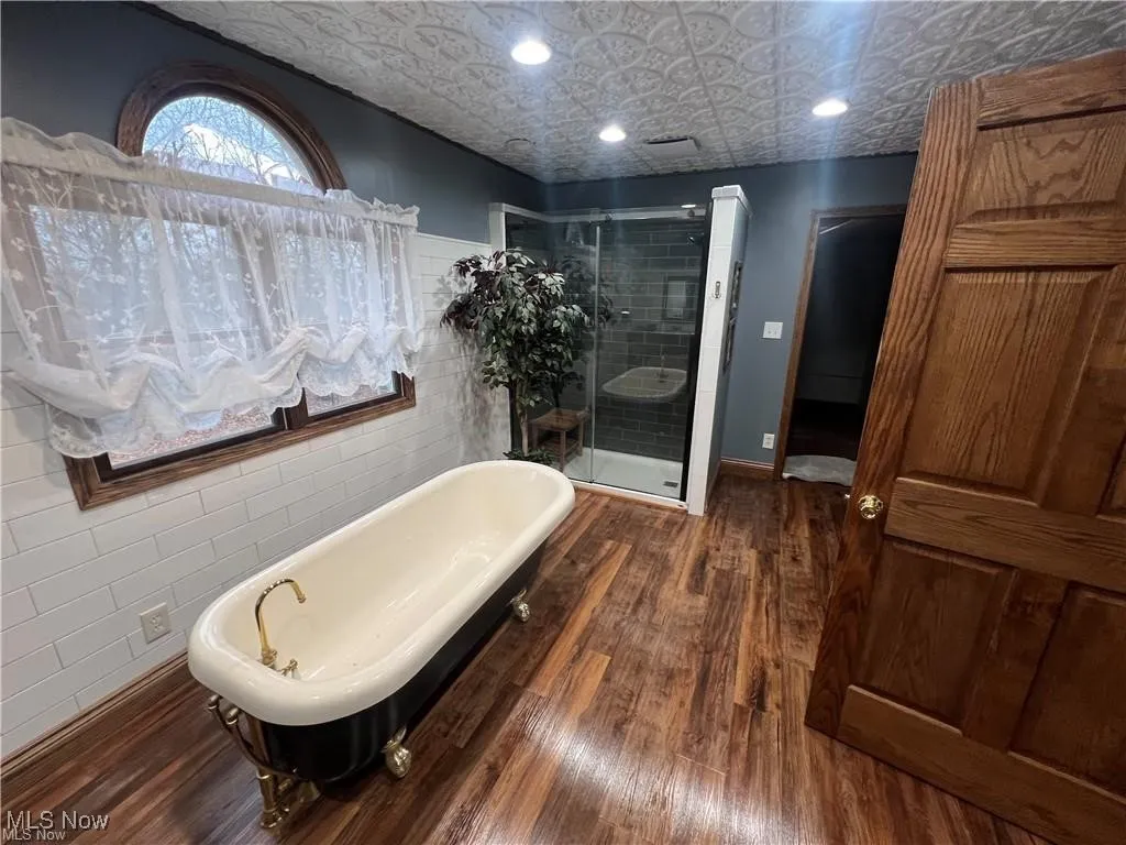 48501 Belmont Avenue, East Liverpool, Ohio,MLS Now Listing ID