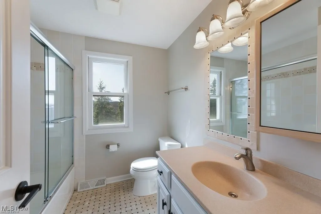 24194 Halburton Road, Beachwood, Ohio,MLS Now Listing ID